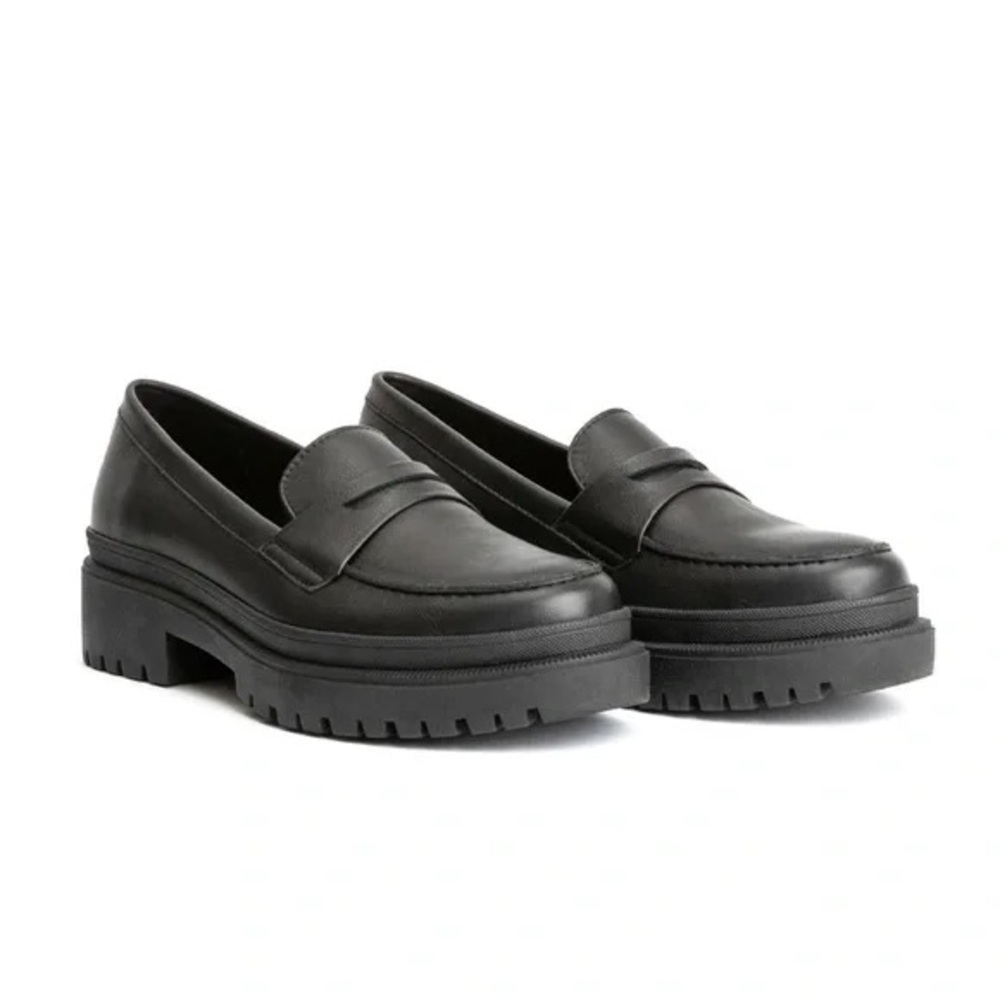 Portland Leather Goods Zoe Chunky Black Leather Loafers